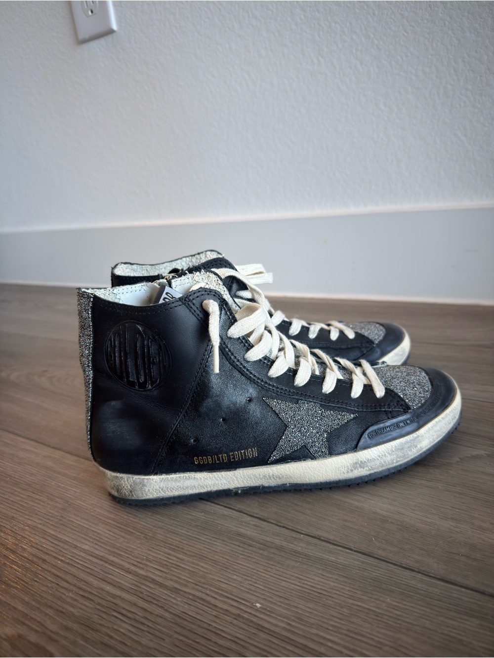 Golden Goose Francys Swarovski Crystals Black aSilver High-Top Sneakers